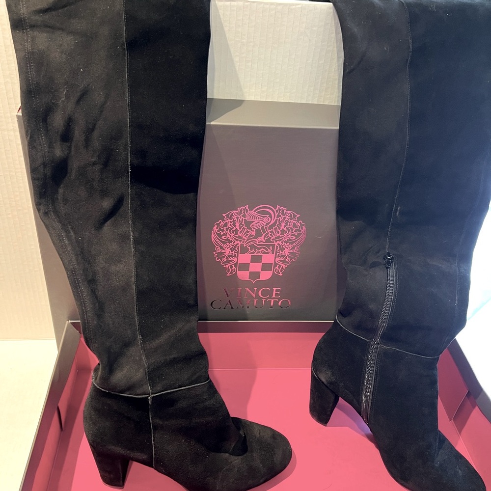 VINCE CAMUTO VP-SELIAL Over-the-Knee Gorgeous Black Suede Boot. With Box.